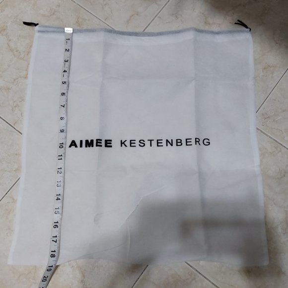 Aimee Kestenberg Dust Cover Bag White - Picture 2 of 3
